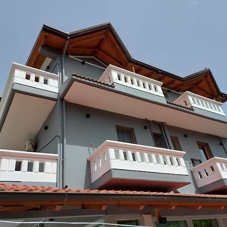 Vila Green Relax Вльора Екстер'єр фото