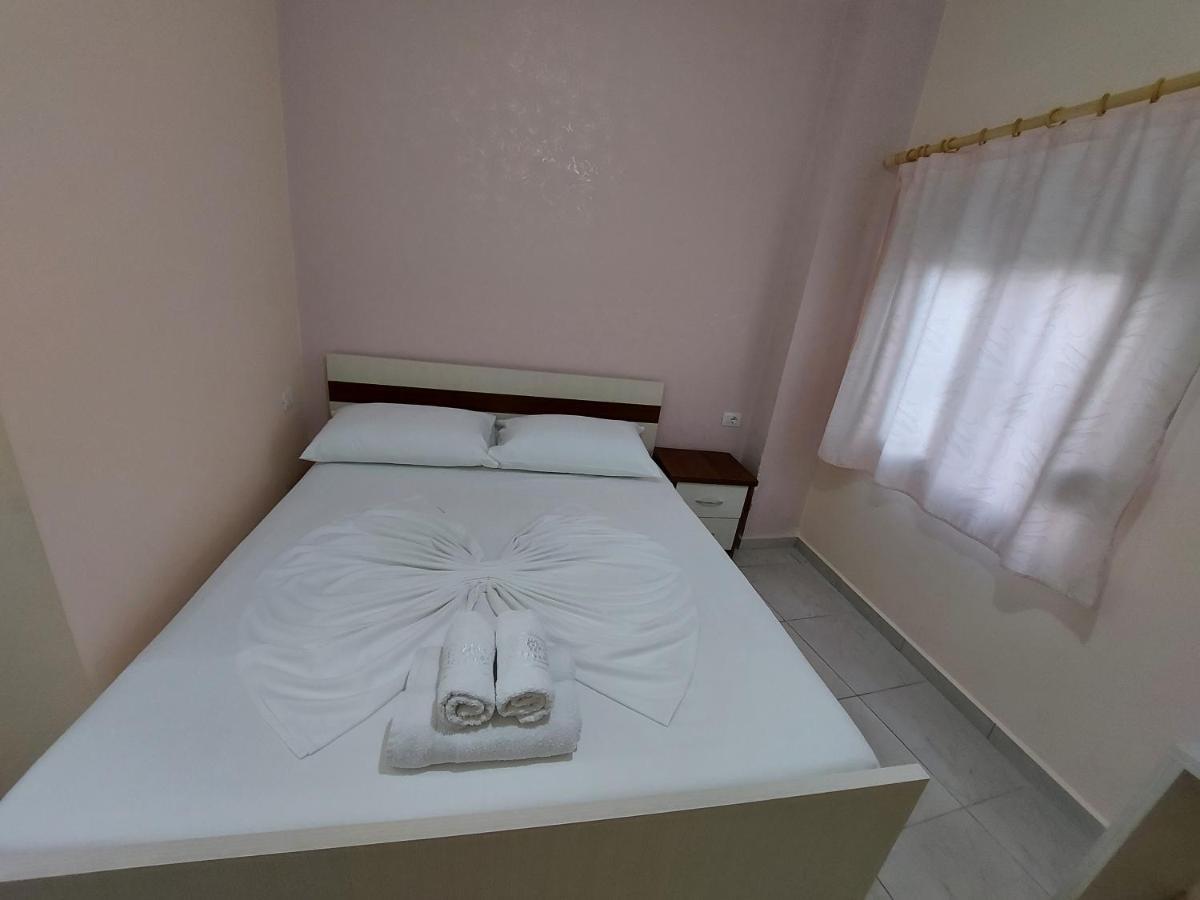 Vila Green Relax Вльора Екстер'єр фото