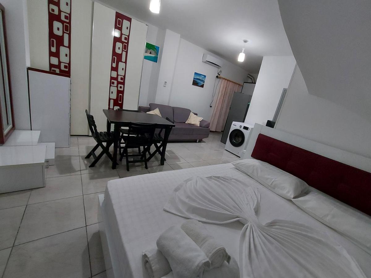 Vila Green Relax Вльора Екстер'єр фото