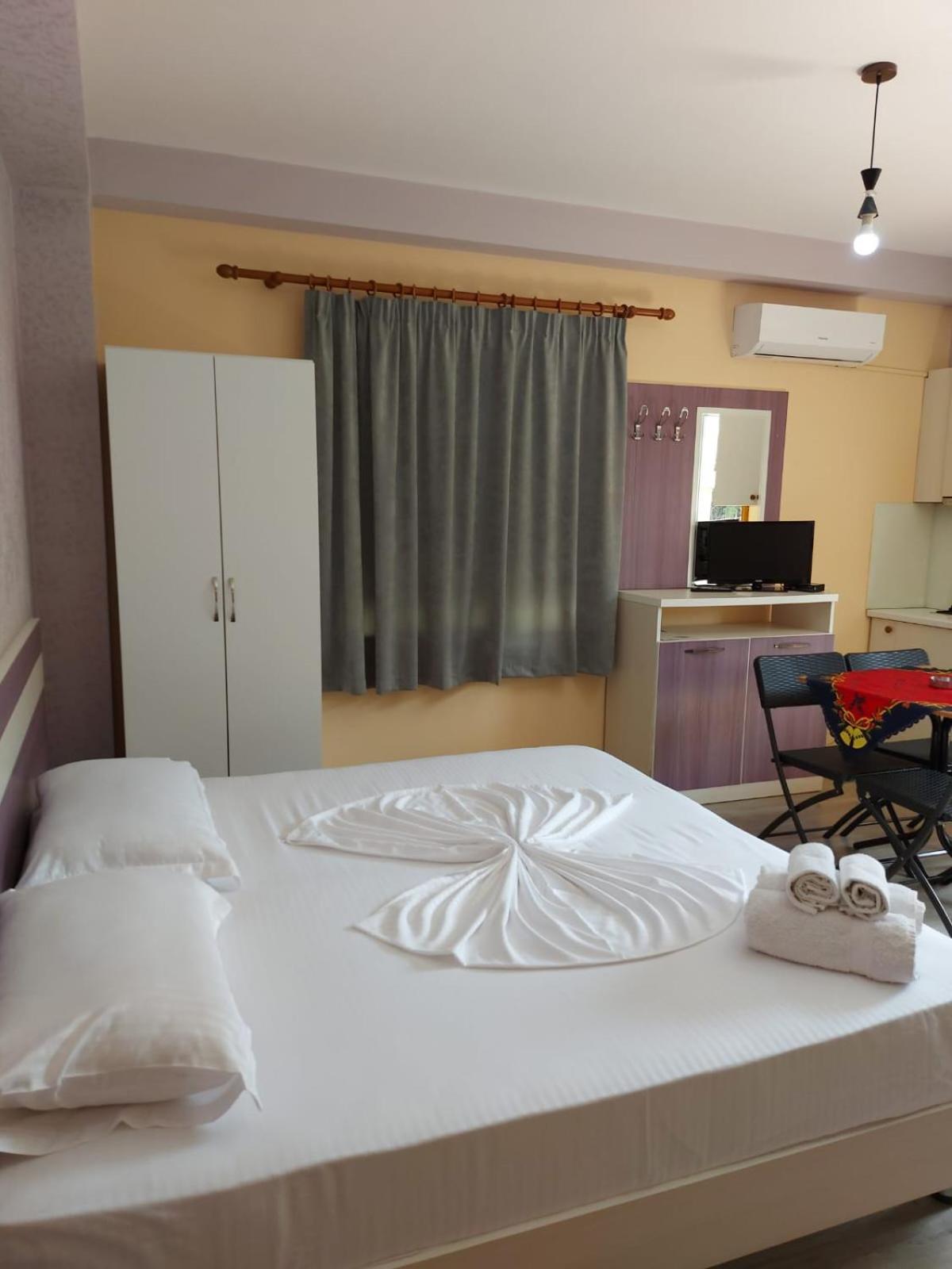 Vila Green Relax Вльора Екстер'єр фото